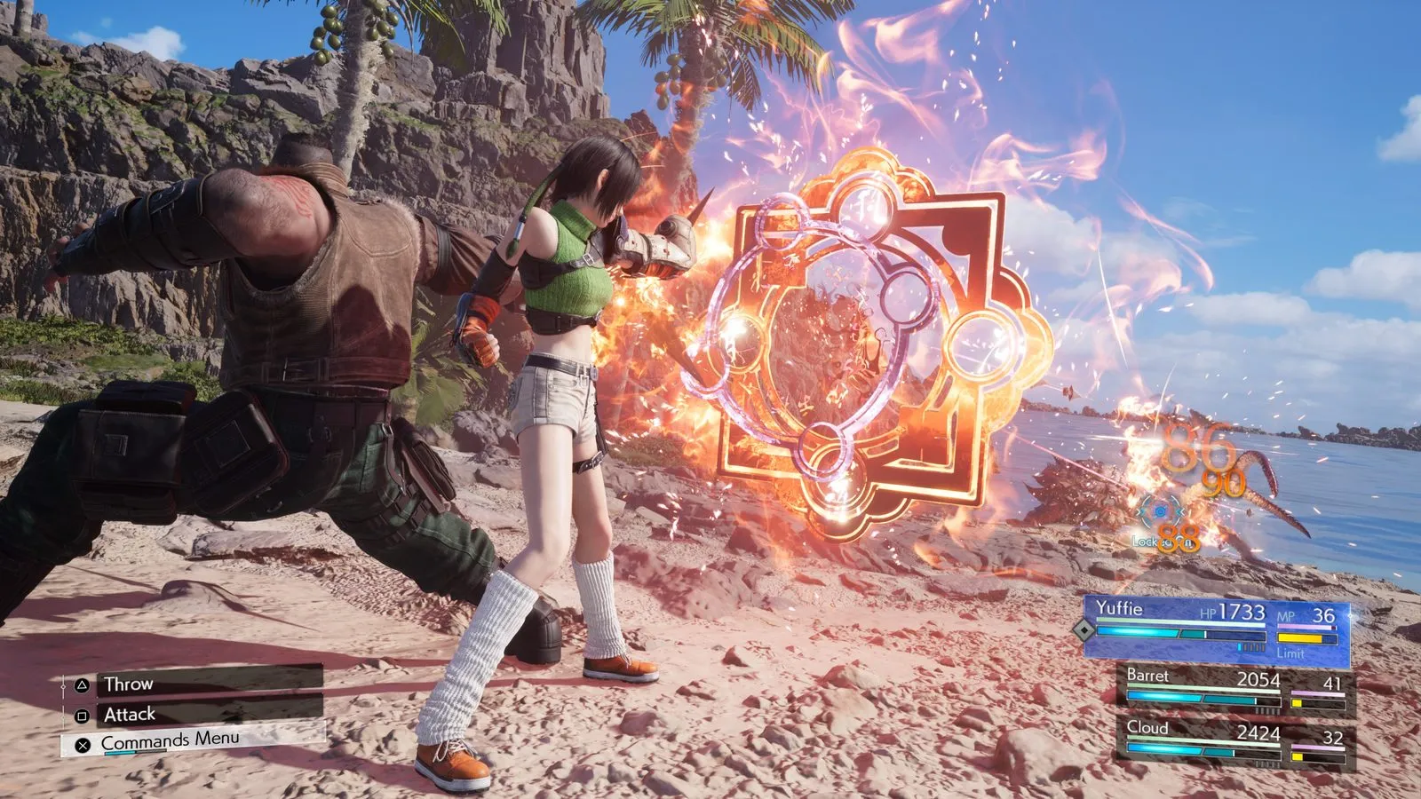 Barret y Yuffie combaten en una playa rocosa; Yuffie lanza un hechizo con un aro naranja brillante y se ve el menú de batalla