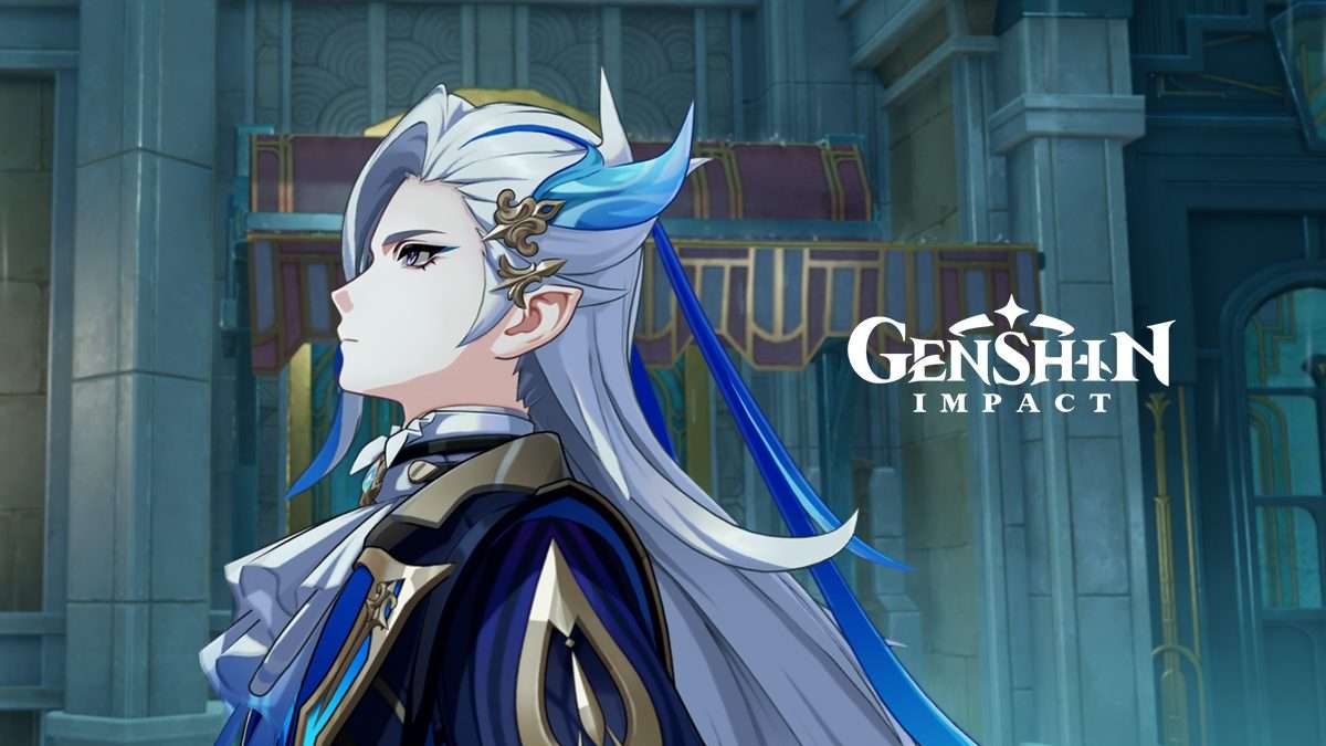 Neuvillette, personaje de Genshin Impact, de perfil con el cabello largo plateado y azul frente a un edificio de piedra de Fontaine