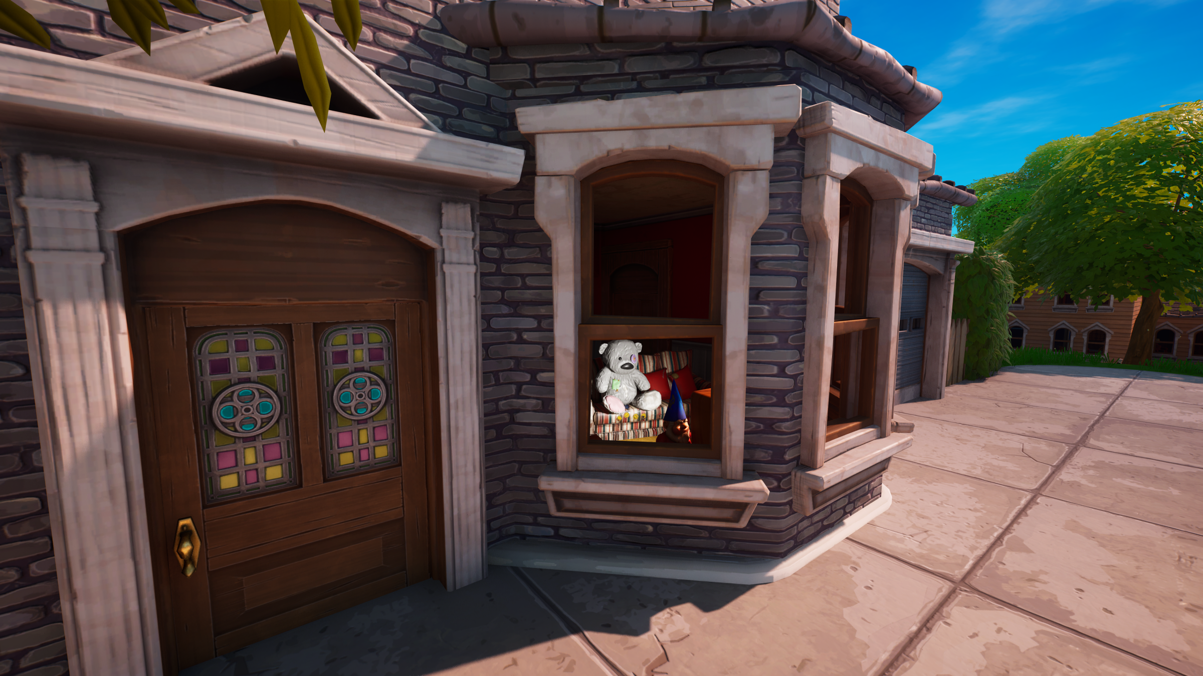 Un gnomo se encuentra cerca de una ventana en Fortnite Remix